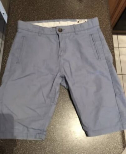 Boys H&M boys blue shorts