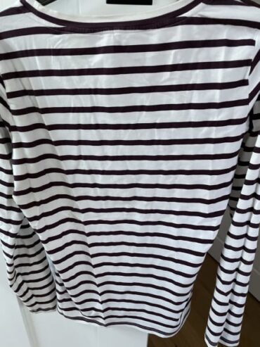 Ladies Armani Exchange tshirt