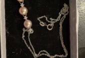 Ladies pink freshwater pearl pendant necklace