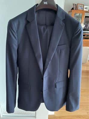 Men’s YD blue suit 2 piece