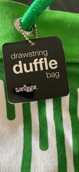 Smiggle duffle bag