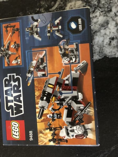 LEGO Star Wars 9488 elite clone trooper & commando droid battle pack