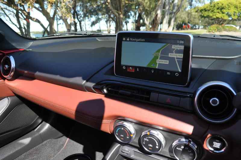 2017 MAZDA MX-5 RF GT 6 SP AUTOMATIC 2D CONVERTIBLE