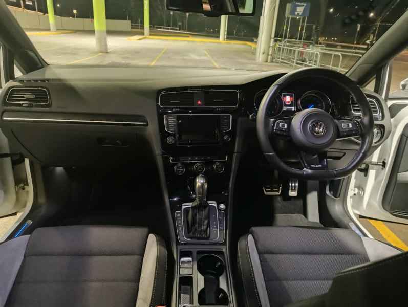 2015 VOLKSWAGEN GOLF R 6 SP AUTO DIRECT SHIFT 5D HATCHBACK