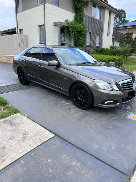 2009 MERCEDES-BENZ E220 CDI ELEGANCE 5 SP AUTOMATIC 4D SEDAN