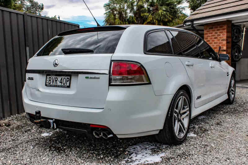 2010 HOLDEN COMMODORE SS 6 SP AUTOMATIC 4D Sports Wagon