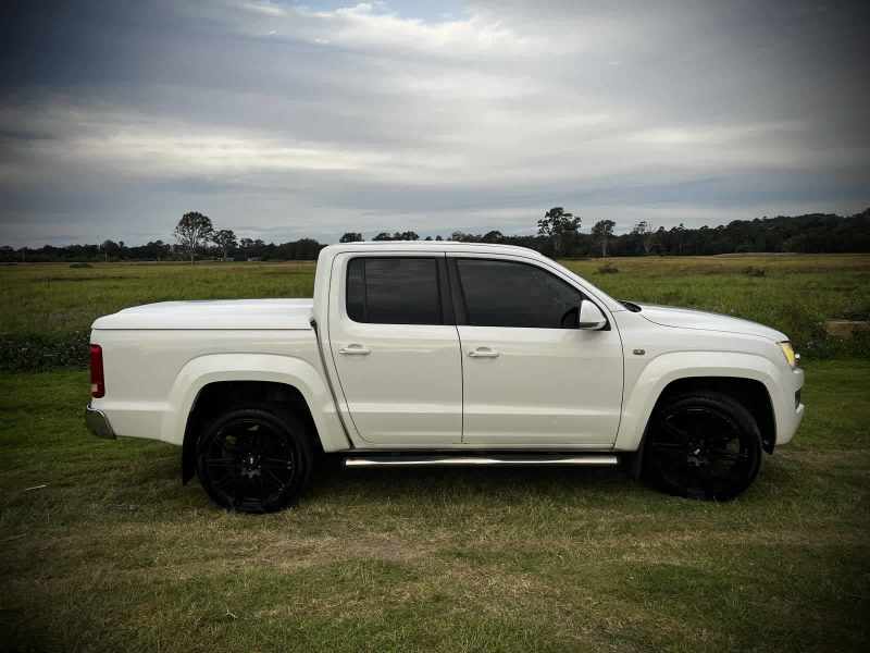 2014 VW Amarok TDI400 Highline 6-Speed Manual