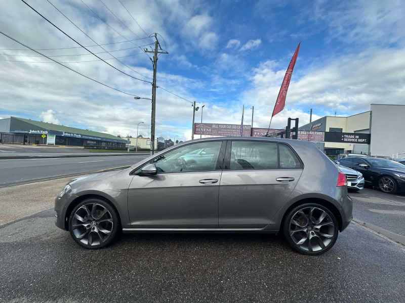 2015 VOLKSWAGEN Golf 92 TSI COMFORTLINE