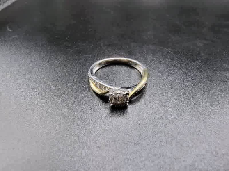 10K 0.23ct Diamond Engagement Ring (56742)