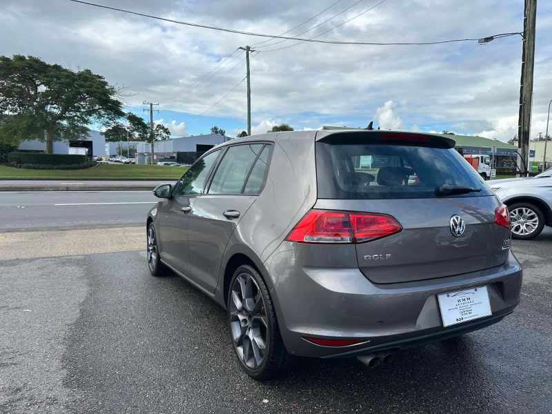 2015 VOLKSWAGEN Golf 92 TSI COMFORTLINE