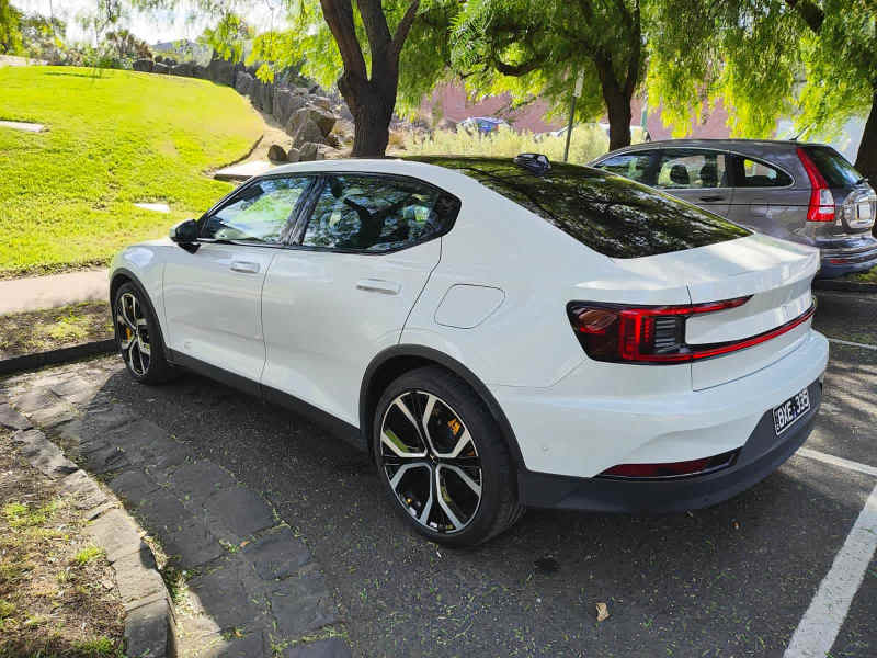 2022 POLESTAR 2 LONG RANGE DUAL MOTOR – Fully Loaded