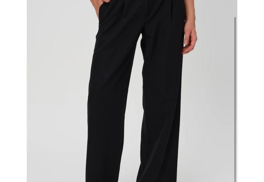 Glassons Women’s Black Trousers