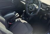 2016 MINI Hatch Cooper Auto