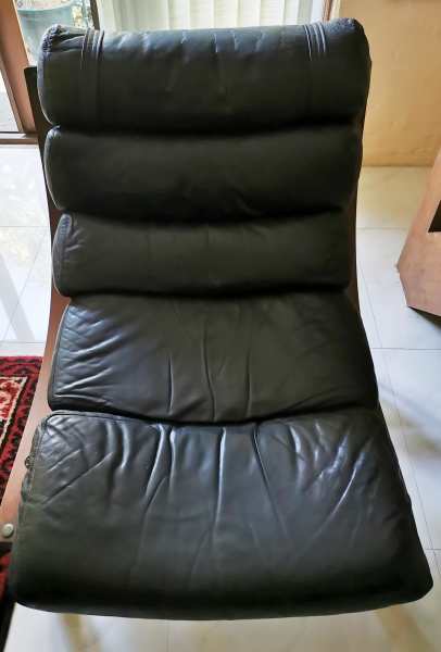 Mid-Century Tessa chair