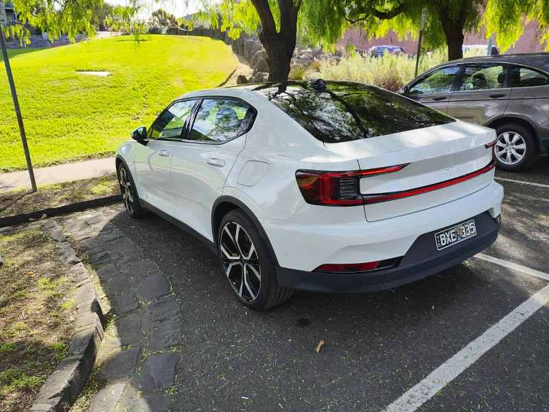 2022 POLESTAR 2 LONG RANGE DUAL MOTOR – Fully Loaded