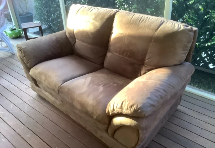 2 Setter Brown Sofa