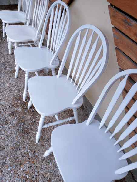 White Colonial Vintage Timber Wooden Chairs Set of 6 $150