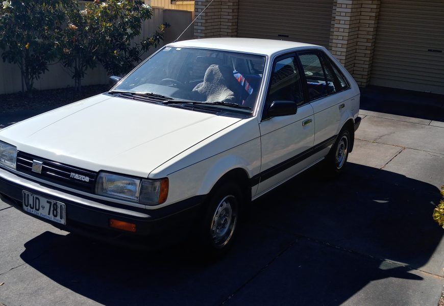 1986 Mazda 323 Super Deluxe