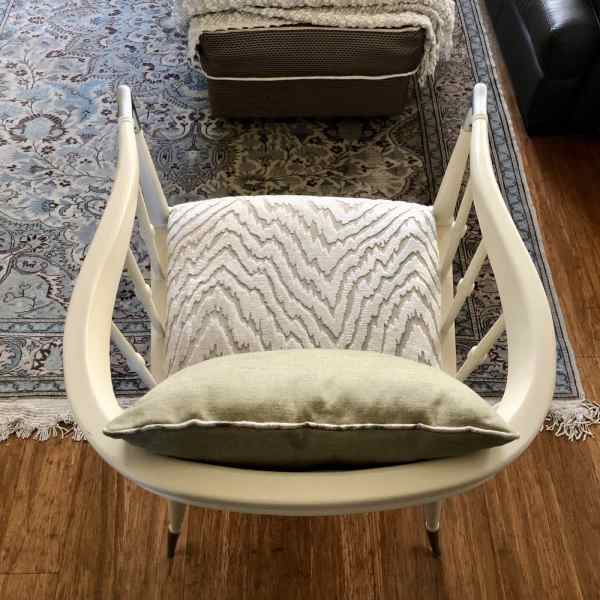 ONE Lux Lounging Caracole Acker Accent Armchair White