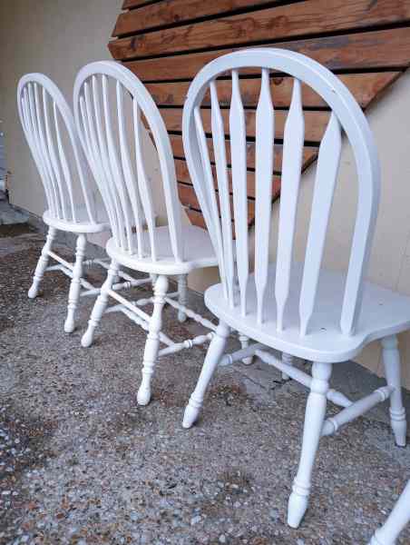 White Colonial Vintage Timber Wooden Chairs Set of 6 $150