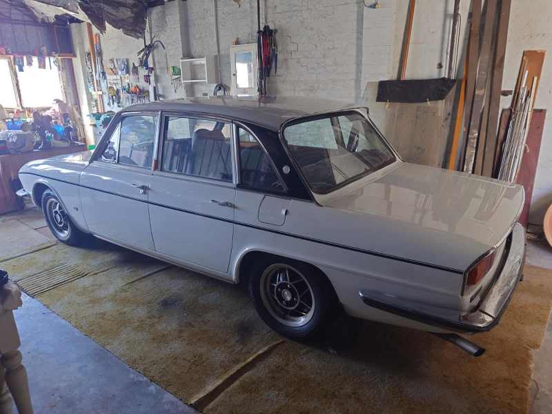 Triumph 1976 MK II 2500 S/TC 3 SP AUTOMATIC 4D SEDAN