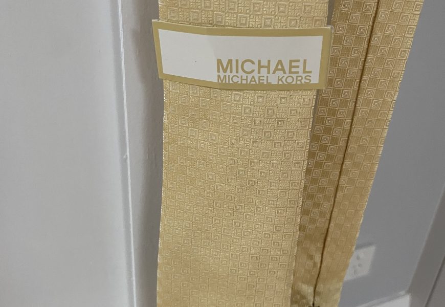 Michael kors yellow tie