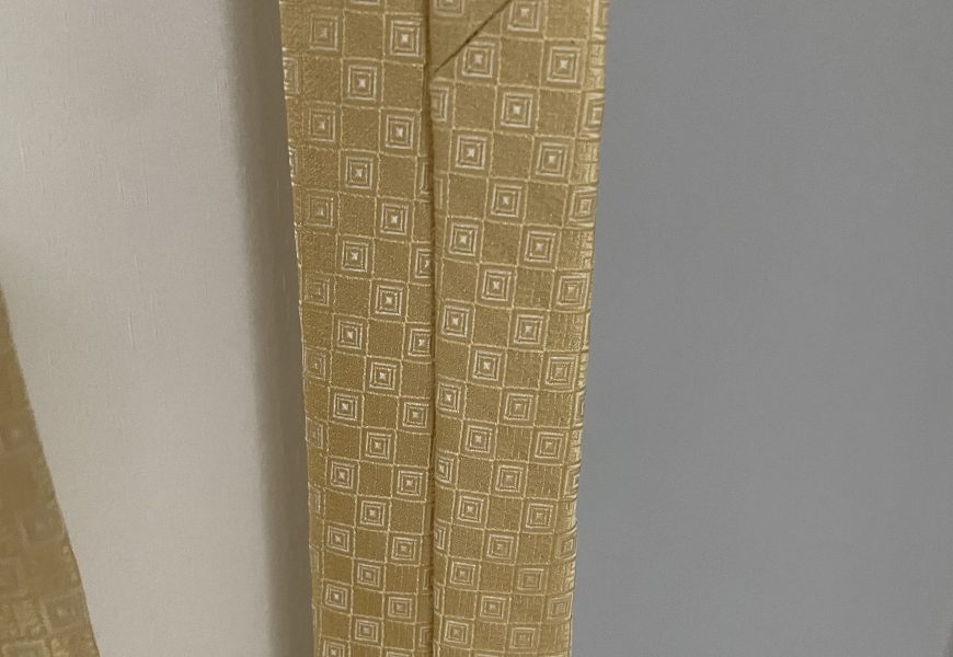 Michael kors yellow tie