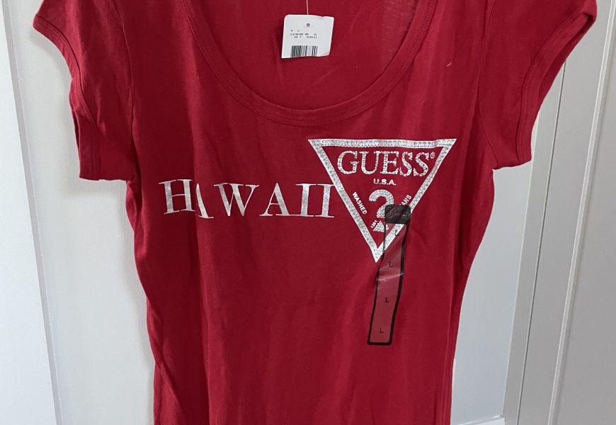 Guess Hawaii red tshirt