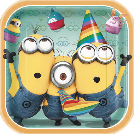 DESPICABLE ME 2 DINNER PLATES